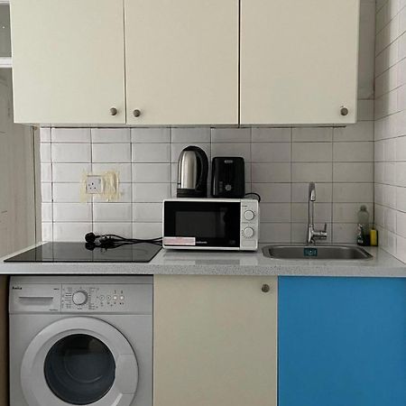 شقة Lovely Ground Floor Miles Apart لندن المظهر الخارجي الصورة